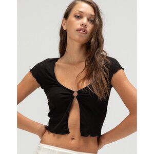 FULL TILT O Ring Flyaway Crop Top Sz L Black Ribbed Keyhole Ruffle Short Sleeve